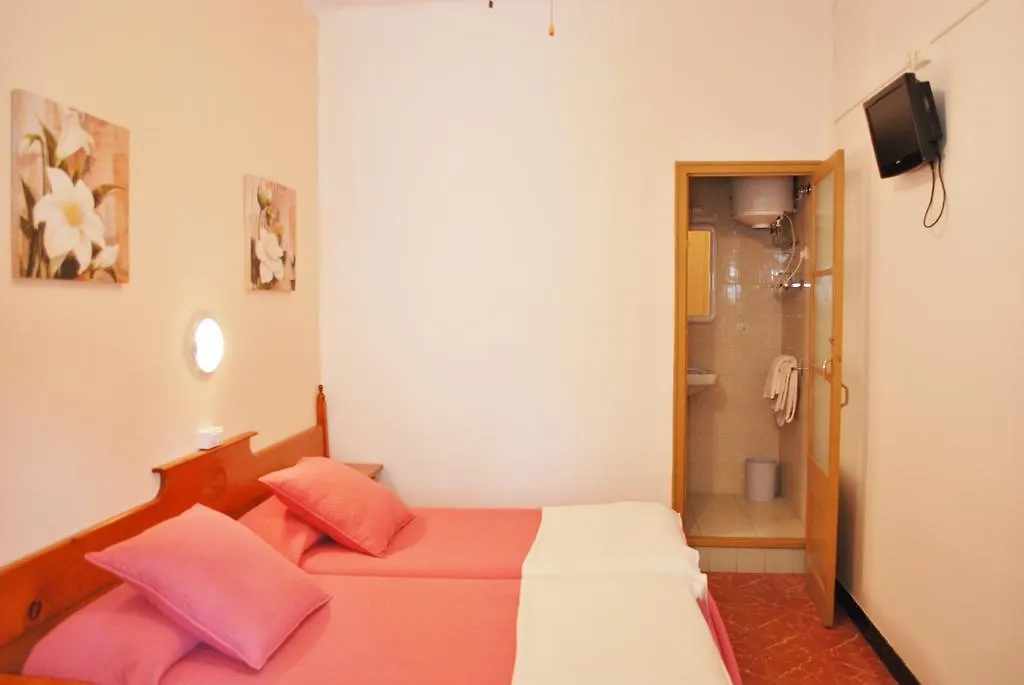 Pension Can Tort Tossa de Mar Guest house